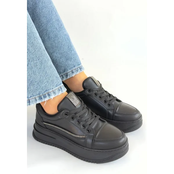 Natte Siyah Cilt Bağcıklı Spor Ayakkabı