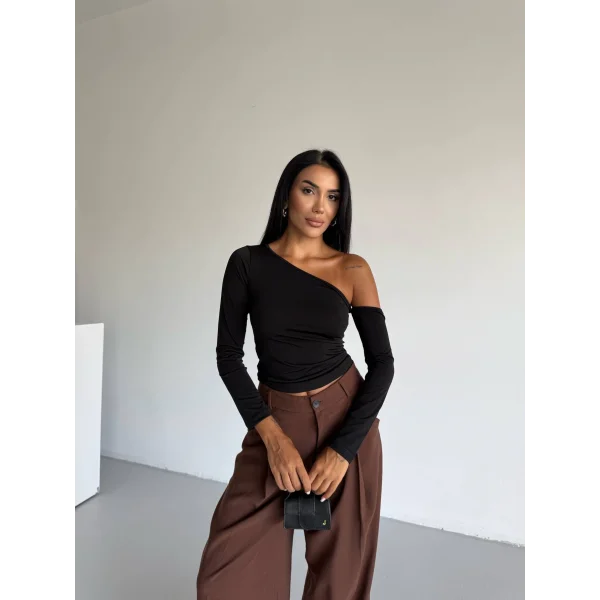 Omuz detaylı kollu bluz siyah f2336
