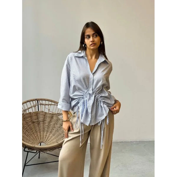 Önü büzgü detaylı çizgili gömlek