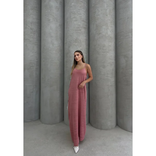 Piliseli uzun elbise