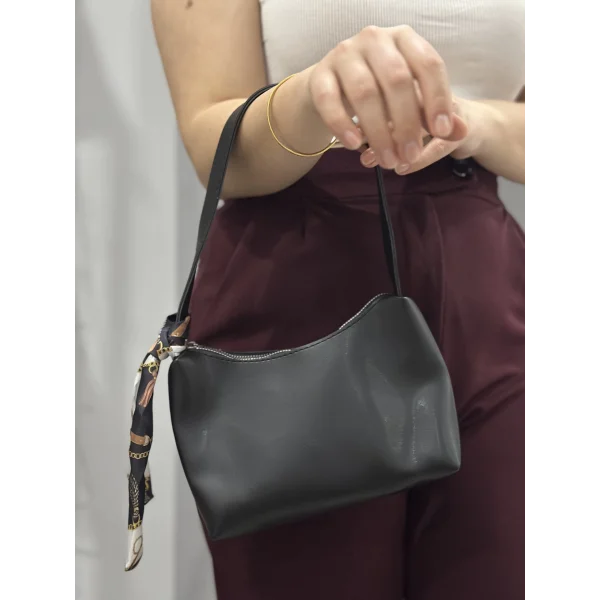 Riwan siyah cilt çanta