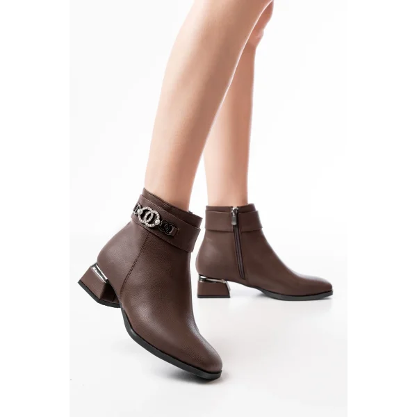 RM-502 Kahverengi Toka Aksesuarlı Topuklu Fermuarlı Günlük Kadın Bot