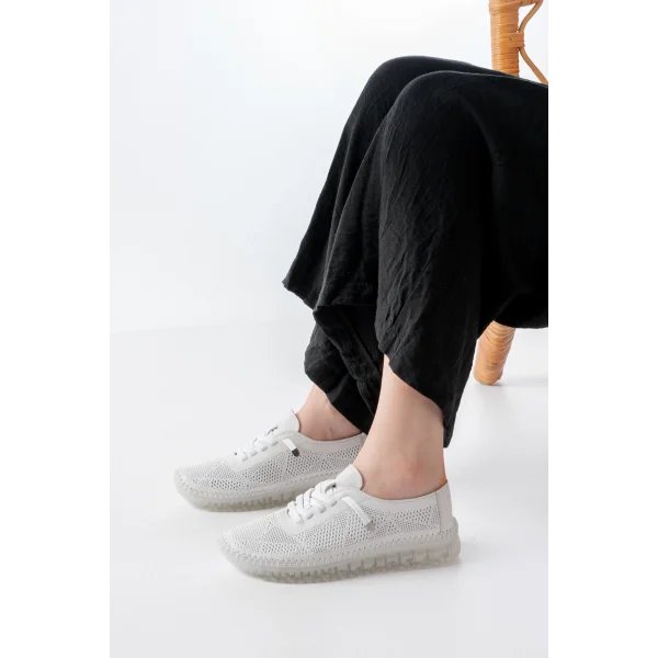 S-365  Beyaz Desenli Hakiki Deri Şeffaf Taban Kadın Spor Ayakkabı