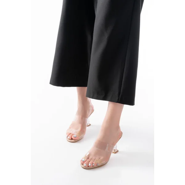 S-618 Bej Rugan Çift Bantlı Topuklu Kadın Terlik