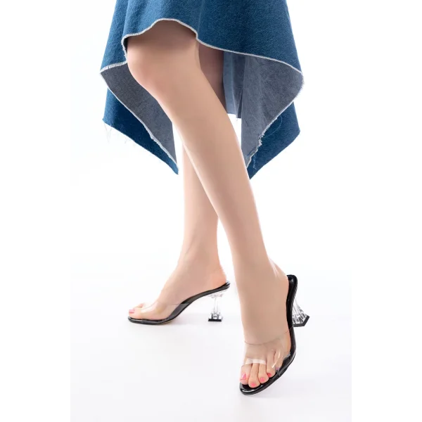 S-619 Siyah Rugan Şeffaf Bantlı Şeffaf Topuklu Yuvarlak Burunlu Kadın Terlik
