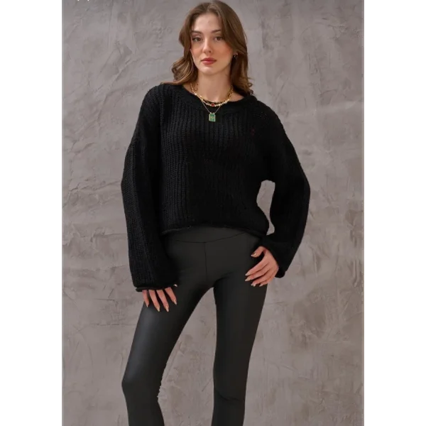 Salaş delik detaylı kazak siyah