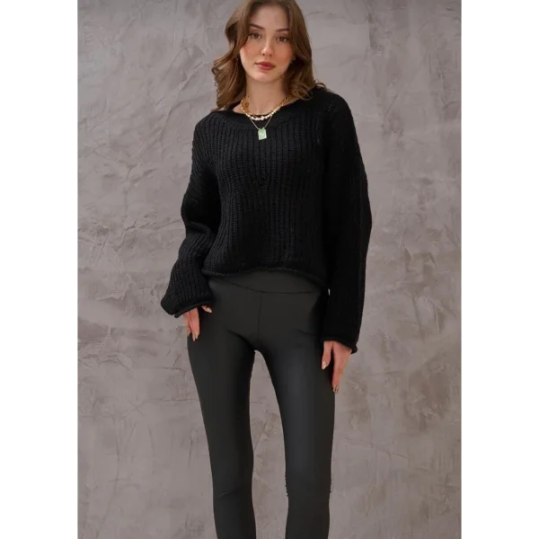 Salaş delik detaylı kazak siyah