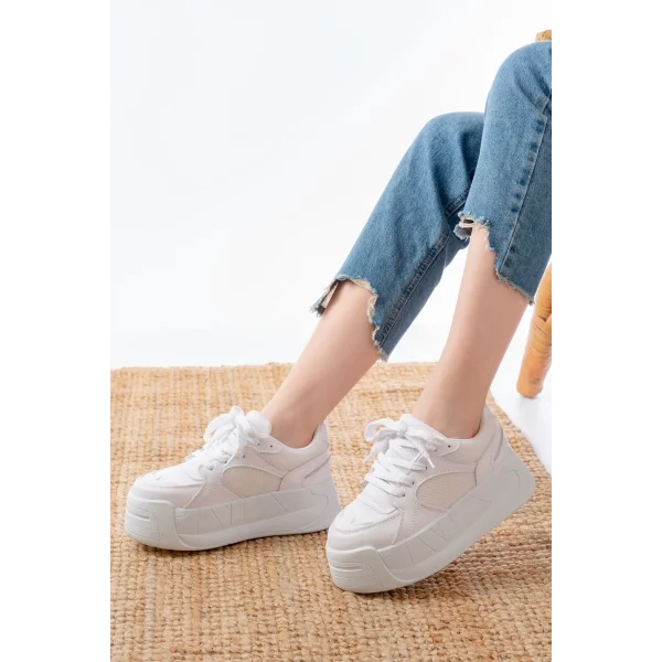 SP-190 Beyaz Garni Bağcıklı Fileli Yüksek Taban Günlük Spor Ayakkabı