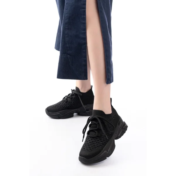 SP-2024 Siyah Günlük Bağcıklı Fileli Taş Aksesuarlı Kadın Spor Ayakkabı