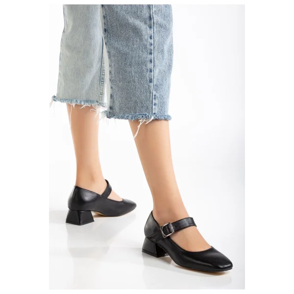 ST-006 Siyah Günlük 4 cm Topuklu Bayan Ayakkabı