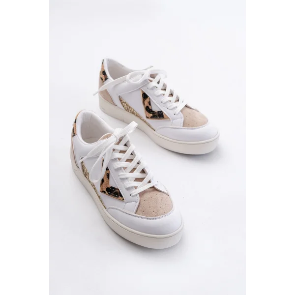 SV-01 Beyaz Leopar Desenli Bağcıklı Kadın Spor Ayakkabı