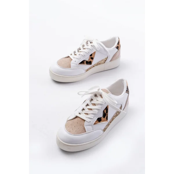 SV-01 Beyaz Leopar Desenli Bağcıklı Kadın Spor Ayakkabı