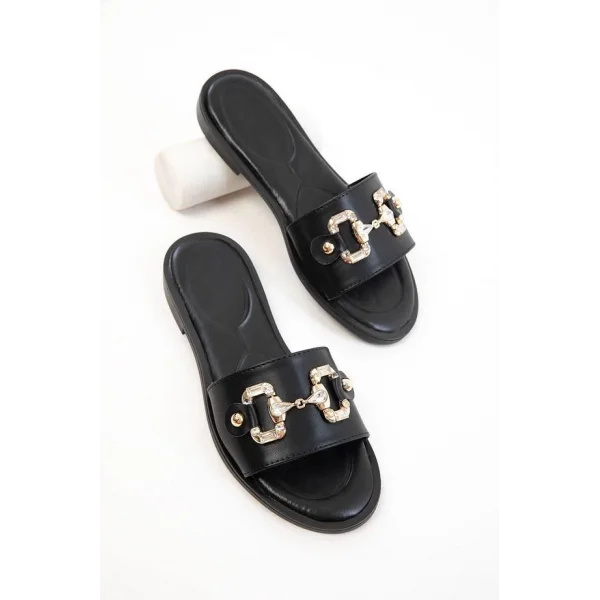 Toha Siyah Cilt Tokalı Terlik