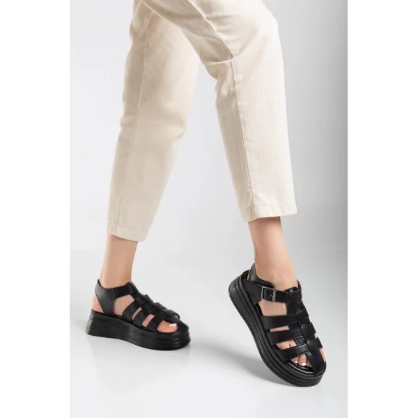 Toten Siyah Cilt Kemerli Sandalet