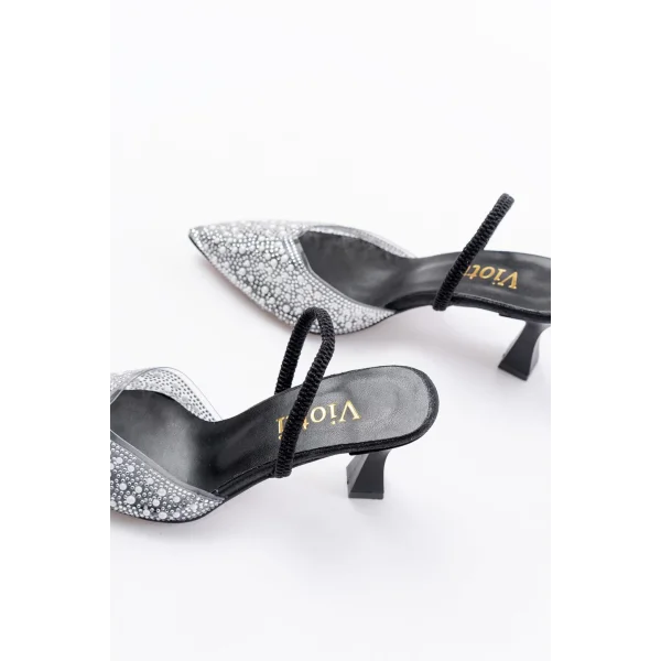 V-1005 Siyah Günlük Arkası Açık Taşlı Topuklu Bayan Ayakkabı