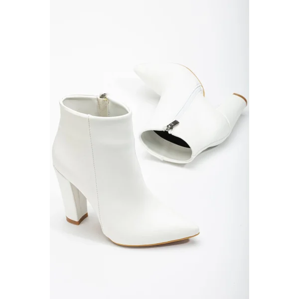 VRT-4801 Beyaz Yüksek Kalın Topuklu Fermuarlı Kadın Bot