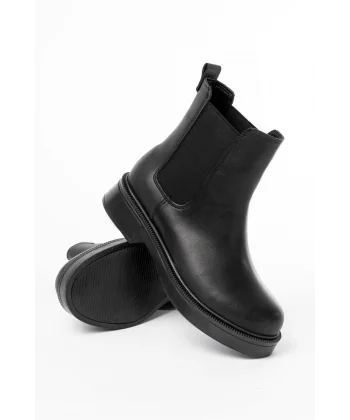 02-2137 Siyah Lastikli Günlük Kadın Bot