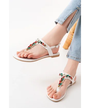 152-1110 Beyaz Multi Taşlı Parmak Arası Kadın Sandalet