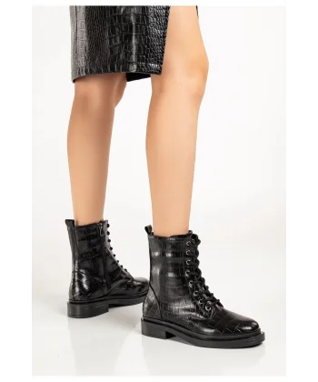 2024-2289 Siyah Kroko Bağcıklı Fermuarlı Günlük Kadın Bot