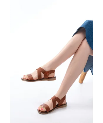 205-04 Taba Tek Bantlı Lastikli Hakiki Deri Ortopedik Taban Kadın Sandalet