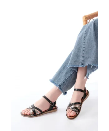 205-093 Siyah Garni Hakiki Deri Ortopedik Taban Kadın Sandalet