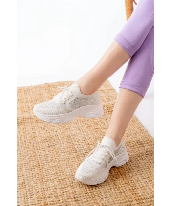 3002  Beyaz Bağcıklı Fileli Taş Aksesuarlı Günlük Spor Ayakkabı