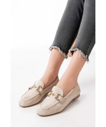 303 Bej Süet Toka Aksesuarlı Günlük Kadın Babet