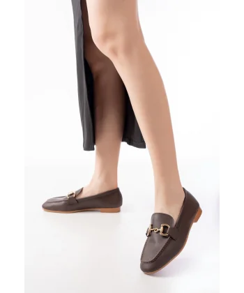 303 Kahverengi Toka Aksesuarlı Günlük Kadın Babet