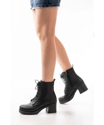 5109-3025 Siyah Bağcıklı Fermuarlı Kalın Topuklu Günlük Kadın Bot