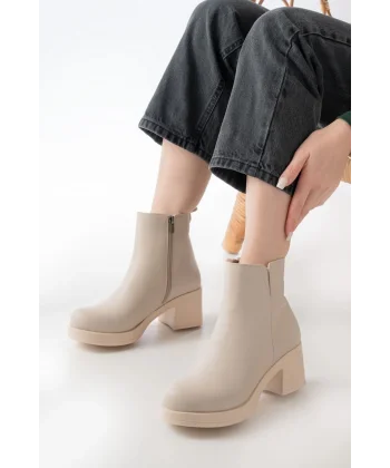5109-3057 Bej Lastikli Fermuarlı Kalın Topuklu Günlük Kadın Bot