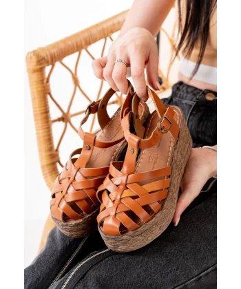 684-02 Taba Ortopedik Hakiki Deri Dolgu Kadın Sandalet