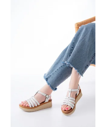 730-142 Beyaz Hakiki Deri Ortopedik Taban Kadın Sandalet