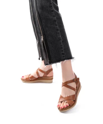 731-045 Taba Çapraz Hakiki Deri Dolgu Topuklu Günlük Kadın Sandalet