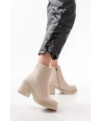 767-3020 Bej Fermuarlı Kalın Topuklu Günlük Kadın Bot