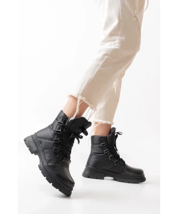 ASM-083 Siyah Bağcıklı Su Geçirmez Kadın Kar Botu