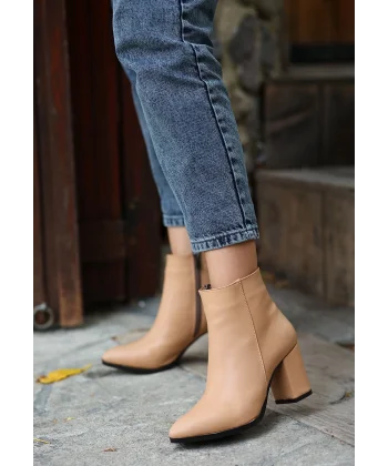 Biya Krem Cilt Topuklu Bot