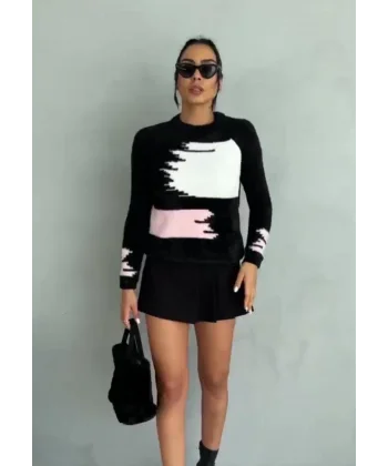 Bıyıklı triko kazak siyah