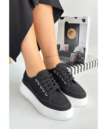 Carin Siyah Keten Bağcıklı Spor Ayakkabı