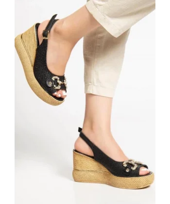 Caver Siyah Cilt Dolgu Topuk Sandalet