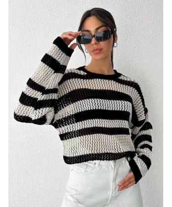 Çizgili bisiklet yaka triko kazak beyazsiyah