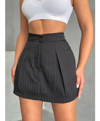Çizgili şort etek