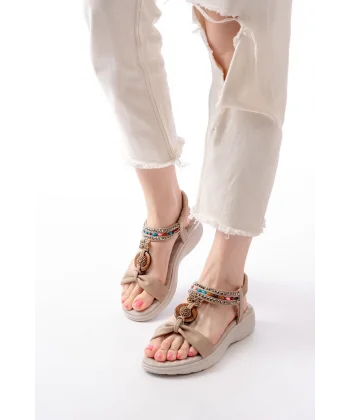 DM-608 Bej Taşlı Arka Lastikli Günlük Kadın Sandalet