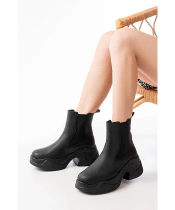 FZ-2400 Siyah Yüksek Tabanlı Lastikli Günlük Kadın Bot