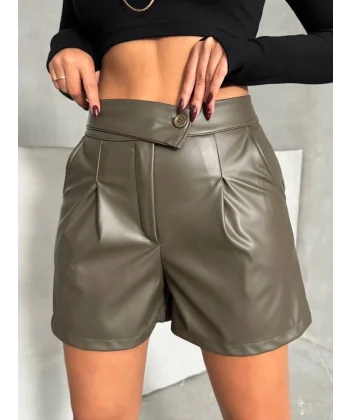 İki düğmeli pileli şort