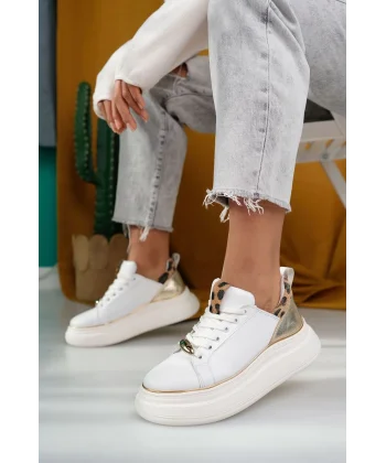 Jista Beyaz Cilt Bağcıklı Spor Ayakkabı