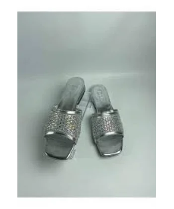 Ortu Gümüş Cilt İşlemeli Terlik