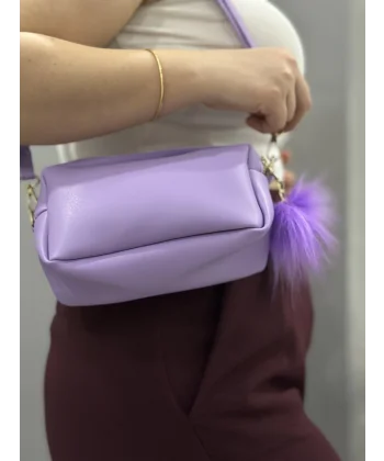 Ponpon mor cilt çanta