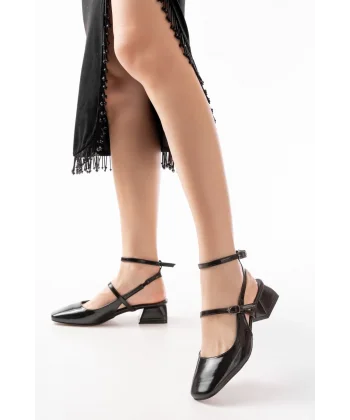 ST-003 Siyah Rugan Günlük 4 cm Topuklu Bayan Ayakkabı