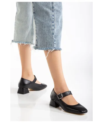 ST-006 Siyah Günlük 4 cm Topuklu Bayan Ayakkabı