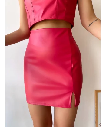 Tek yırtmaçlı arkadan fermuarlı deri etek fuşya s24475